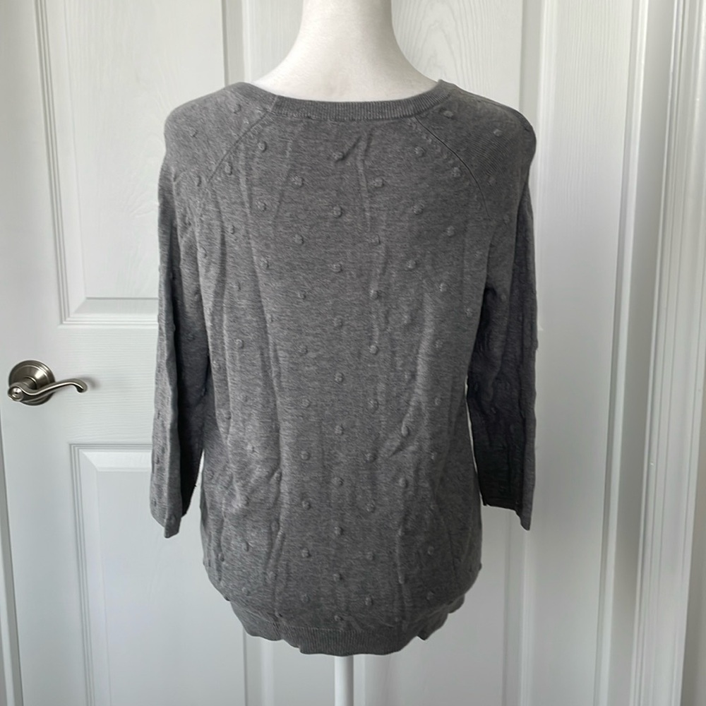 Vince Camuto Gray Detailed Sweater Size S - Picture 2 of 6